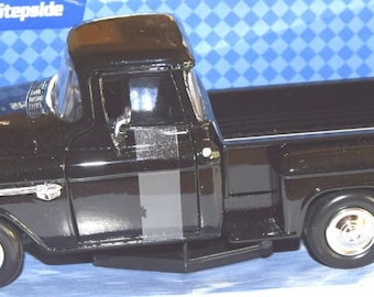 1955年式シボレー5100ステップサイド | 1/24スケール ピックアップ