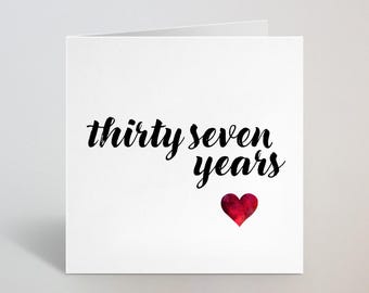 Tarjeta de felicitación con caligrafía cursiva para el 37.º aniversario de bodas, saludo de amor para esposo, esposa, pareja, esposo o novio, hecha en el Reino Unido.