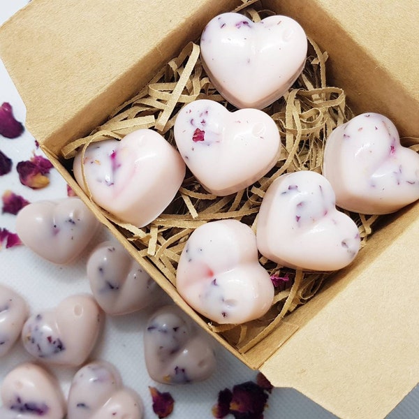 Heart shape Soy Wax Melts - rose petals / Birthday Present / Gift / eco friendly / plastic free