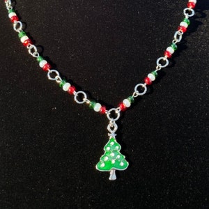 christmas tree beaded pendant necklace