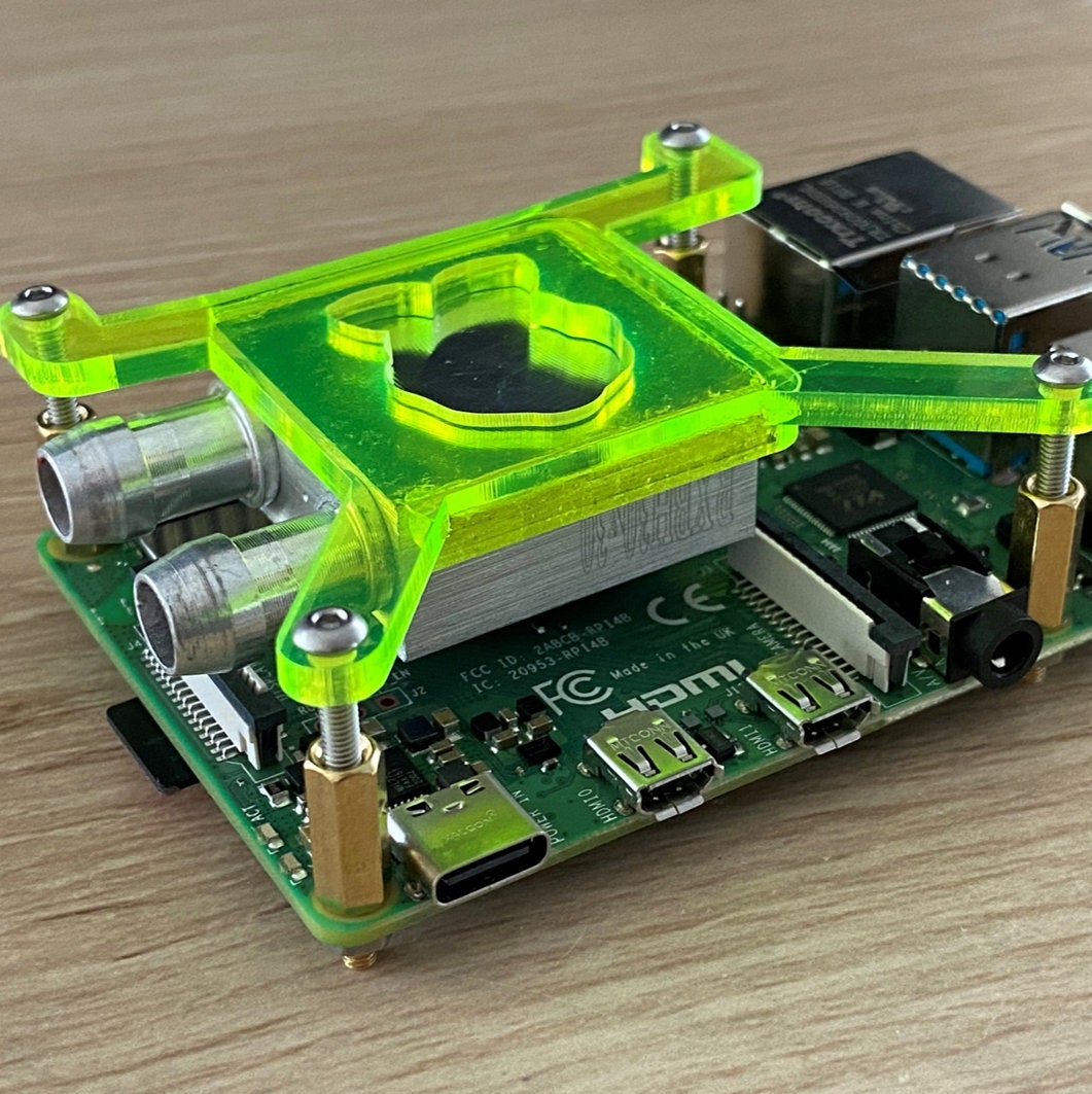 Raspberry Pi 5: a watercooling kit is available! - Overclocking.com