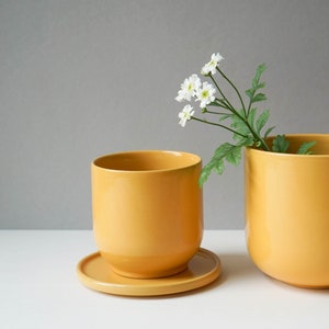 Ceramic mug | yellow | 200ml | with/without saucer | handleless mug | modern stoneware | handmade in Germany