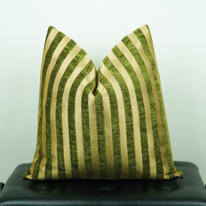 Green-Gold Velvet Pillow Cover,Green-Gold Velvet Fabric Throw Pillow,Textured Pillow Case, Couch Pillow, 20x20 22x22 24x24 Gift Pillow