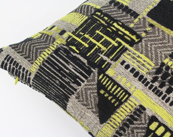 Black-Yellow Velvet Pillow Cover,Colorful Throw Pillow, Velvet Throw Pillow,Textured Pillow Cover,Gift Pillow 20x20 22x22 24x24 Pillow Case