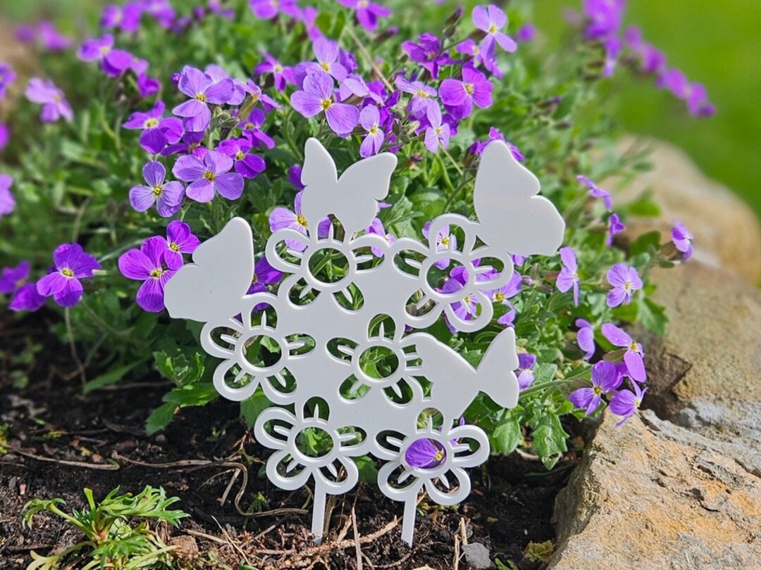 Set di 20 pali di farfalle da giardino, decorazioni colorate con farfalle in PVC 3D, pali di farfalle da giardino, colorati, riutilizzabili, per