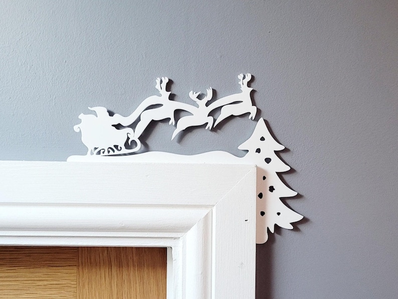 White Snowflake Christmas Door Decoration, Christmas Decorations for the home, Christmas Ideas for Kids, Christmas Gift For Women, Xmas Flying Santa WHITE