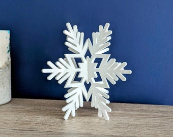 Standing Snowflakes, Christmas Ornament Set, Table Decorations, White Xmas Ornament, Home Décor, Farmhouse Christmas, Secret Santa Gift Idea