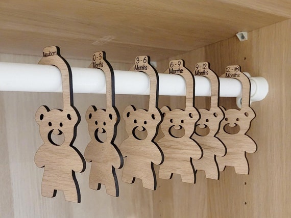 Personalised Baby Hangers, Bear Shape Wardrobe Dividers, Wooden Clothes  Hangers for Nursery, Bear Gift for New Baby Boy, Newborn Gift Idea 