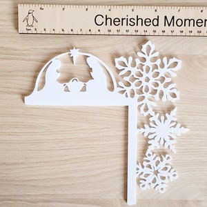 White Snowflake Christmas Door Decoration, Christmas Decorations for the home, Christmas Ideas for Kids, Christmas Gift For Women, Xmas image 9