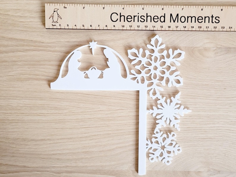 White Snowflake Christmas Door Decoration, Christmas Decorations for the home, Christmas Ideas for Kids, Christmas Gift For Women, Xmas image 9