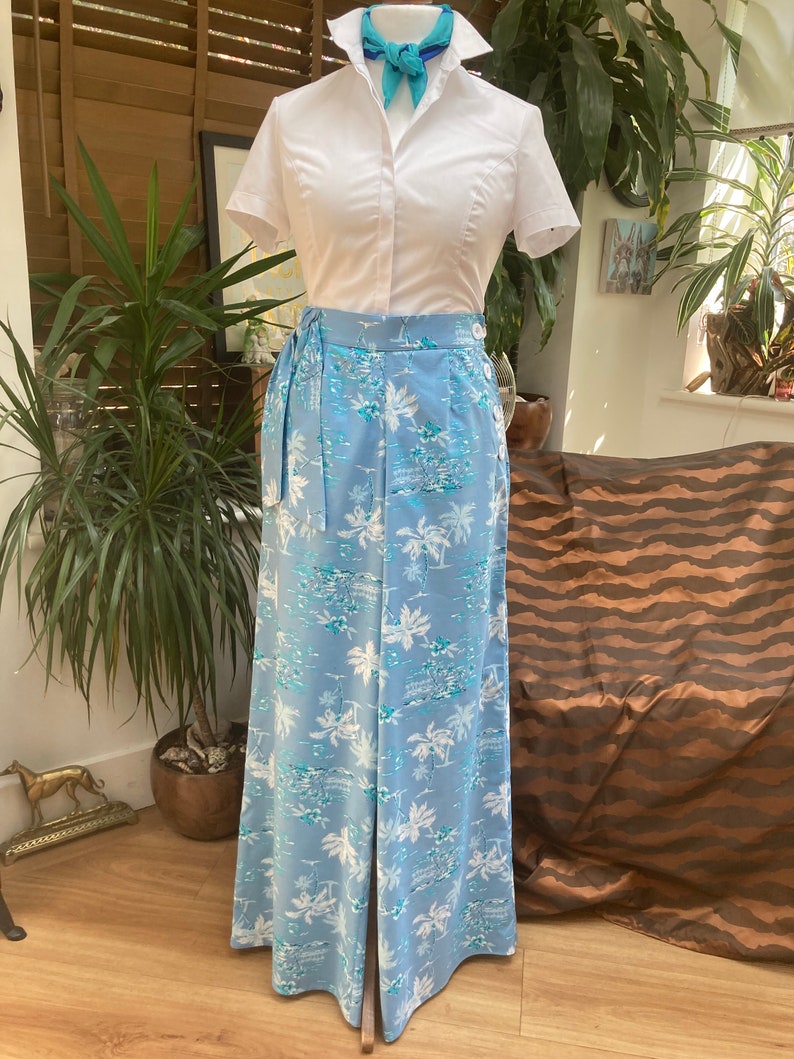 Vintage Wide Leg Pants & Beach Pajamas History     Vintage Style wide leg beach Pants / trousers 30s/40s $63.93 AT vintagedancer.com