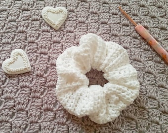 Crochet Scrunchie Pattern, Crochet Easy Scrunchie Pattern, Easy Crochet Hair Tie Pattern Tutorial