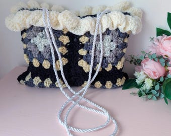 Granny Square Crochet Bag Pattern – Cozy Boho Tote | Digital PDF
