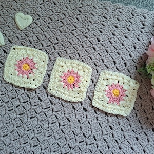 Crochet Flower Granny Square PATTERN, How To Crochet A Simple Granny Square Tutorial, Crochet Floral Square For Beginners
