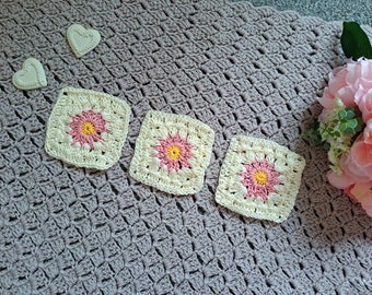 Crochet Flower Granny Square PATTERN, How To Crochet A Simple Granny Square Tutorial, Crochet Floral Square For Beginners