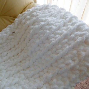 Hand Crochet Blanket Pattern, Finger Crochet Blanket Pattern, Easy Hand Crochet Blanket Tutorial, Finger Crochet Blanket Tutorial image 1