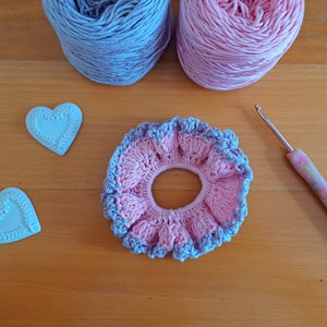 Crochet Easy Feminine Scrunchie PATTERN, How To Crochet A Scrunchie Easy Tutorial For Beginners, Crochet Two Toned Hair Tie