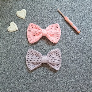 Crochet Bow PATTERN