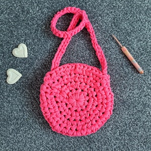 Crochet Easy Bag PATTERN, Crochet Round Boho Purse Tutorial, How To Crochet Purse/Bag/Bolso/Sac Pattern With T Shirt Yarn For Beginners image 4