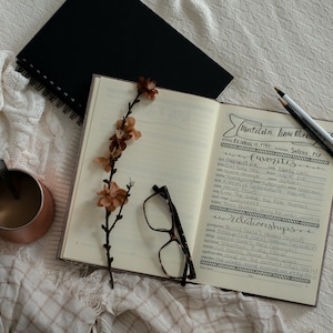 Guida per scrittore Libro di esercizi per lo sviluppo del personaggio Regalo di scrittura per scrittore Regalo per sceneggiatore Libro di esercizi di sceneggiatura