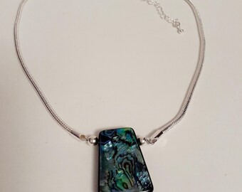 Trapezoid Shell Necklace