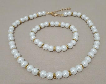 Classic White and Gold Necklace & Bracelet