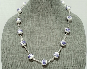 Floral Beads & Silver Chain Necklace