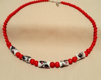 Bead Necklace in Red or Black