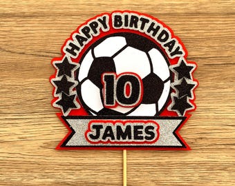 Adorno personalizado para tarta de fútbol, decoración de cumpleaños en capas en negro y plata con purpurina y balón de fútbol grande, con efecto offset de color.