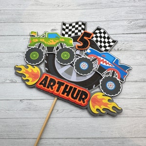 Monster Truck Cake Topper, Handmade Personalised Birthday Cake Decoration with Vehicles and Racing Flags, Party Supplies for Boys afbeelding 7