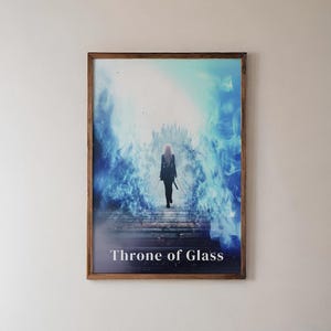 Arte murale "Trono di Vetro" di Aelin Galathynius, stampa fantasy con scena di castello con fiamme blu, decorazione da parete incorniciata per ventagli o angoli lettura.