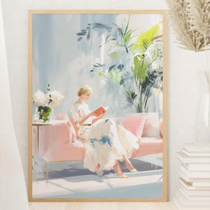 Decorazione moderna e minimalista, stampa artistica da parete con donna elegante che legge, scena di salotto femminile, fiori, luce solare, decorazioni pastello tenui, libro, sala d'attesa