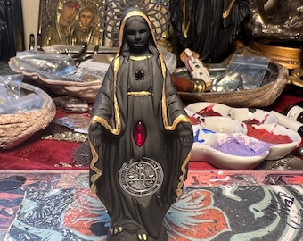 Standing Lilith Statue