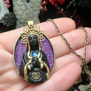 Sophia Spiral Necklace