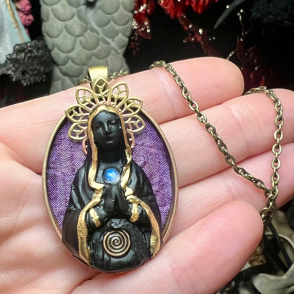 Sophia Spiral Pendant