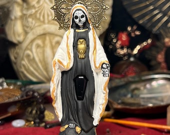 Standing Santa Muerte
