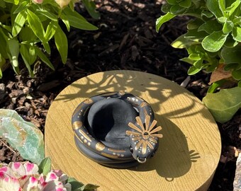 Serpent stand 12