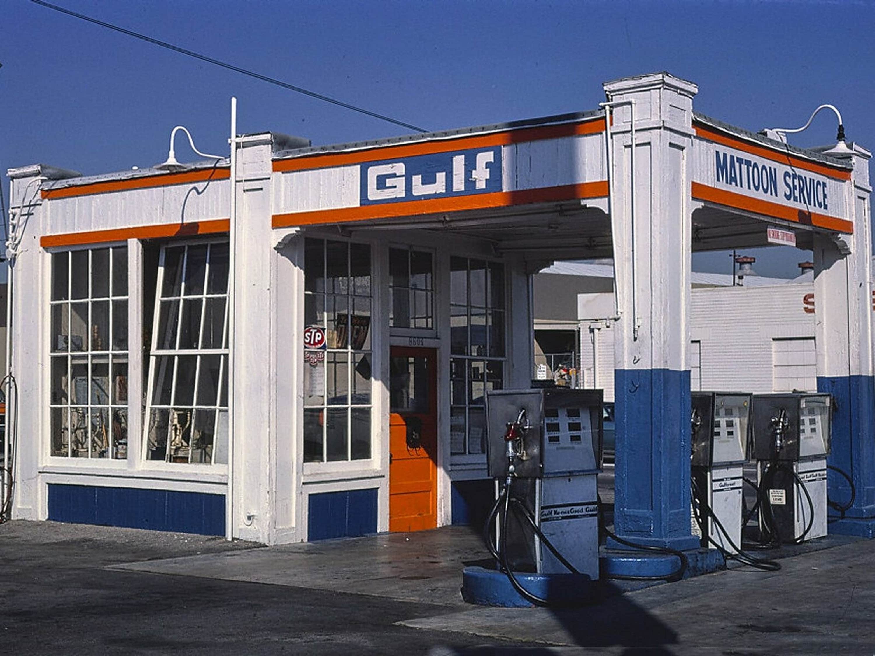 1970s Era GULF SERVICE STATION Photo Etsy