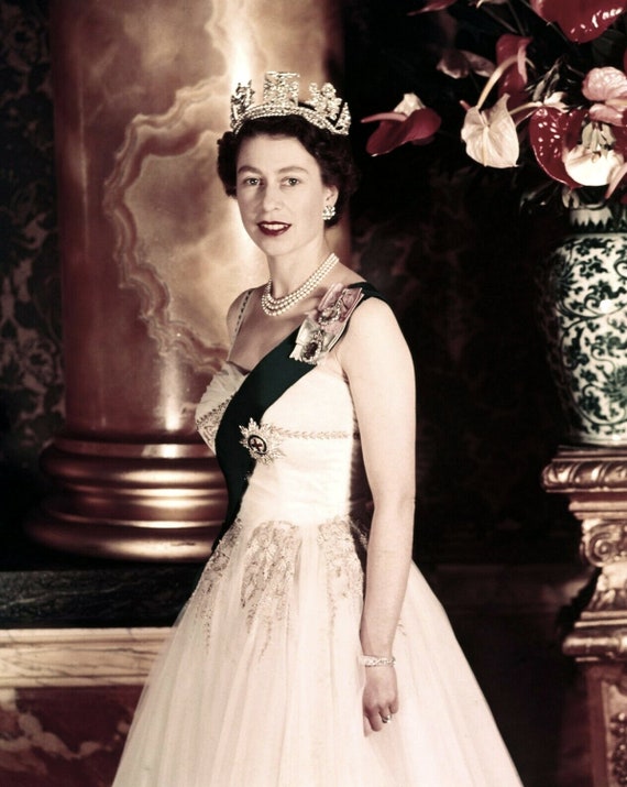 その他 The40thAnniversary of Queen Elizabeth II Amazon | Queen Elizabeth II: A Celebration of Her Life and Reign