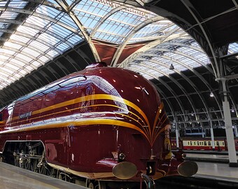ART DECO Era, Locomotive and Train at Paddington Station, London  PHOTO