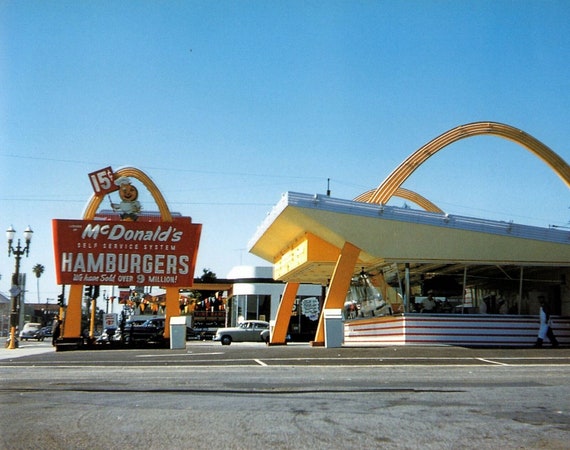 1954 カリフォルニア州ダウニー マクドナルド 1954 Mcdonald's 15 Cent BURGERS, 9 MILLION Sold PHOTO Old Cars - Etsy