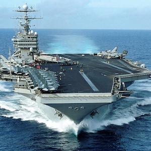 USS George Washington (CVN 73) Photo
