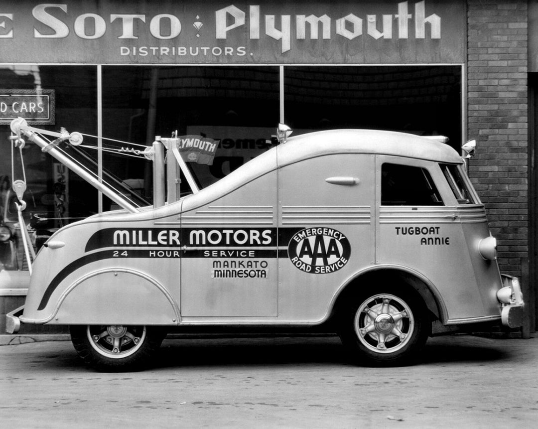 1937 INTERNATIONAL HARVESTER Tow Truck Photo Etsy