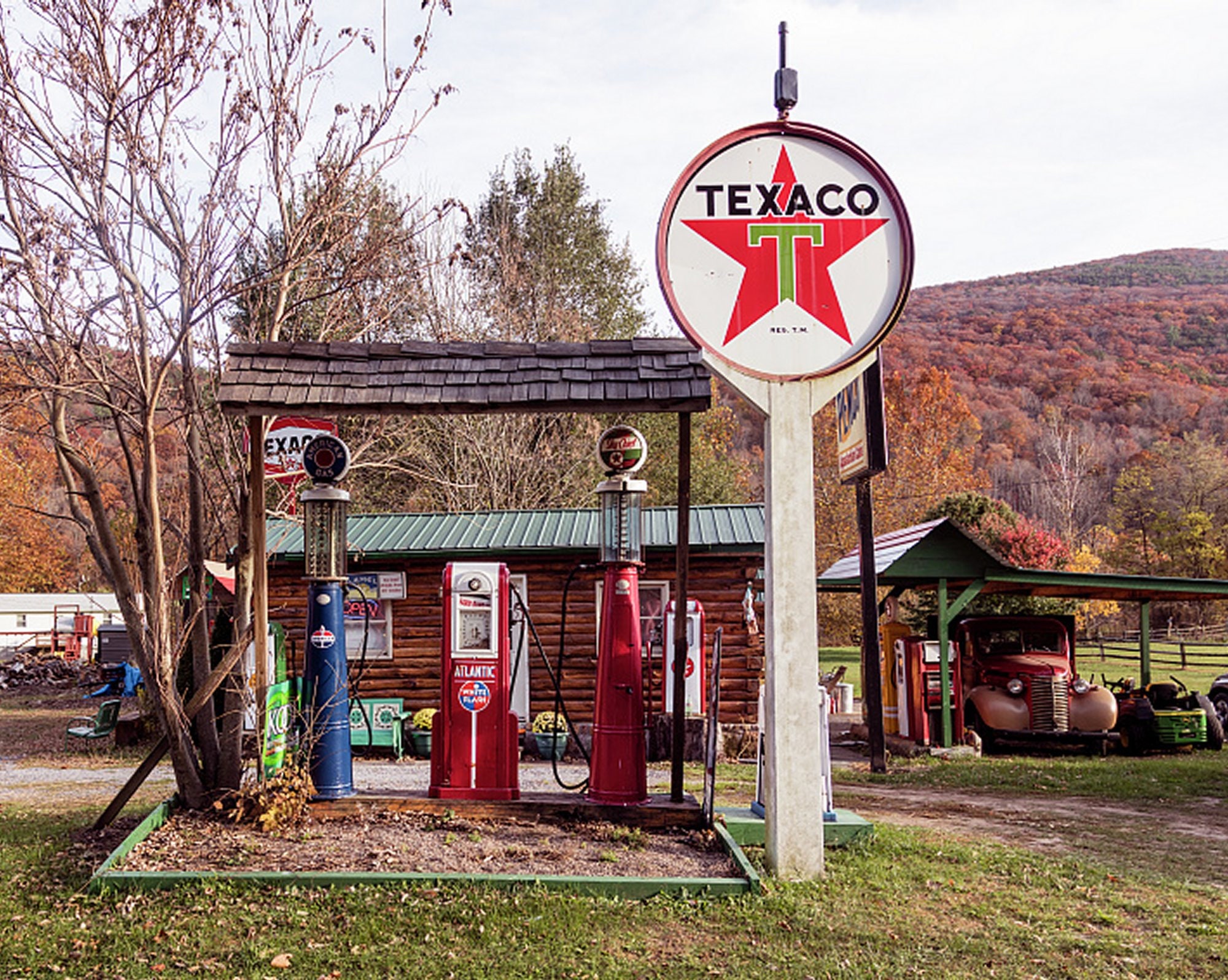 Vintage GAS STATION Texaco Sign PHOTO Etsy