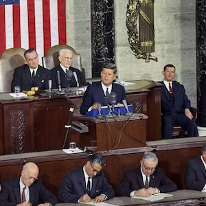 1963 PRESIDENT KENNEDY Delivering State of the Union PHOTO