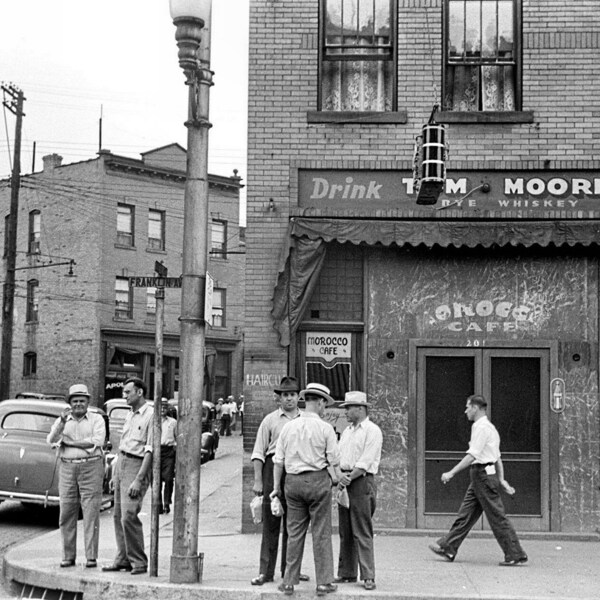 1938 ALIQUIPPA Pa. Street Corner PHOTO Tavern, Bar