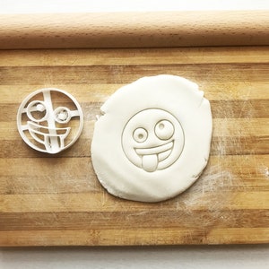 Emoji Crazy Face - Cookie Cutter