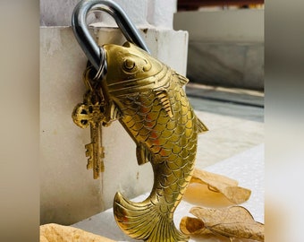 Vintage Brass Fish Lock with Keys – Indian Temple Padlock, Home Decor