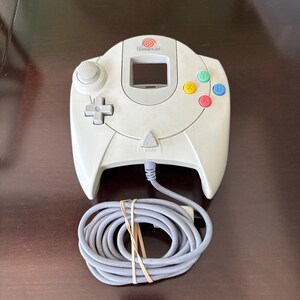 セガ ドリームキャスト 本体 コントローラー付き 動作品] セガ ドリームキャスト 本体とコントローラー ソフトと