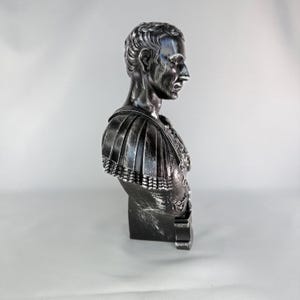 Julius Caesar Bust Sculpture | Roman Emperor Head Statue | Ancient Leader Decor | Historical Resin Figure | Home Office Desk Decoration image 13